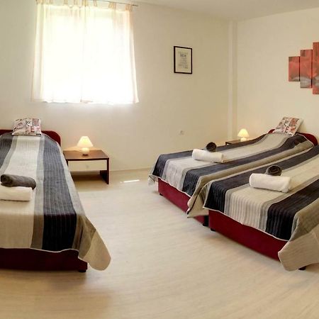 Lusyhouse Villa Póla Kültér fotó