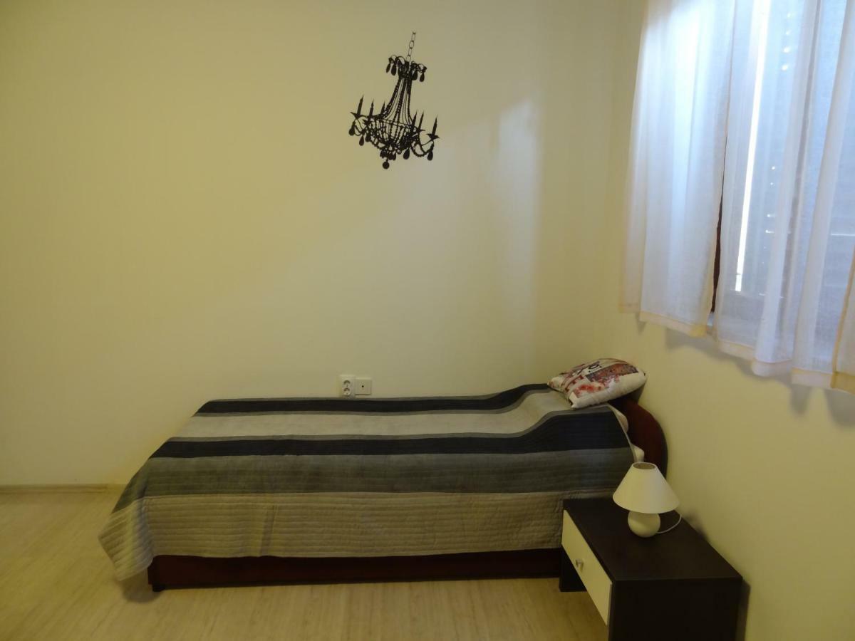 Lusyhouse Villa Póla Kültér fotó